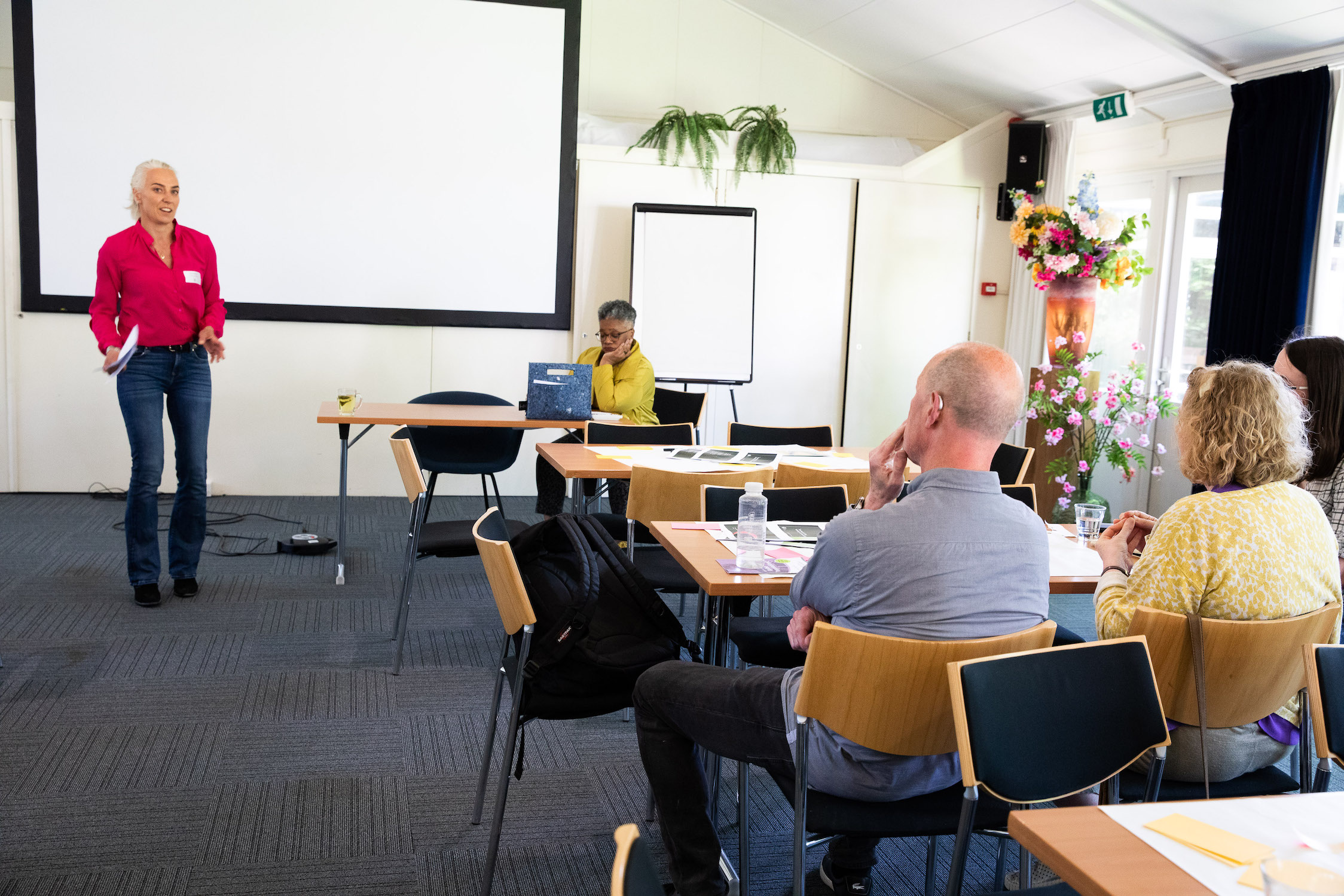 Wiep Hamstra en Lisa Welchman geven een workshop